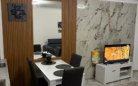 Апартамент Азуро Бийч Несебър-Равда